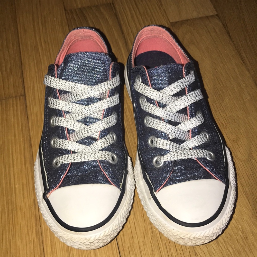 Sparkly girls converse sneaker pink and denim